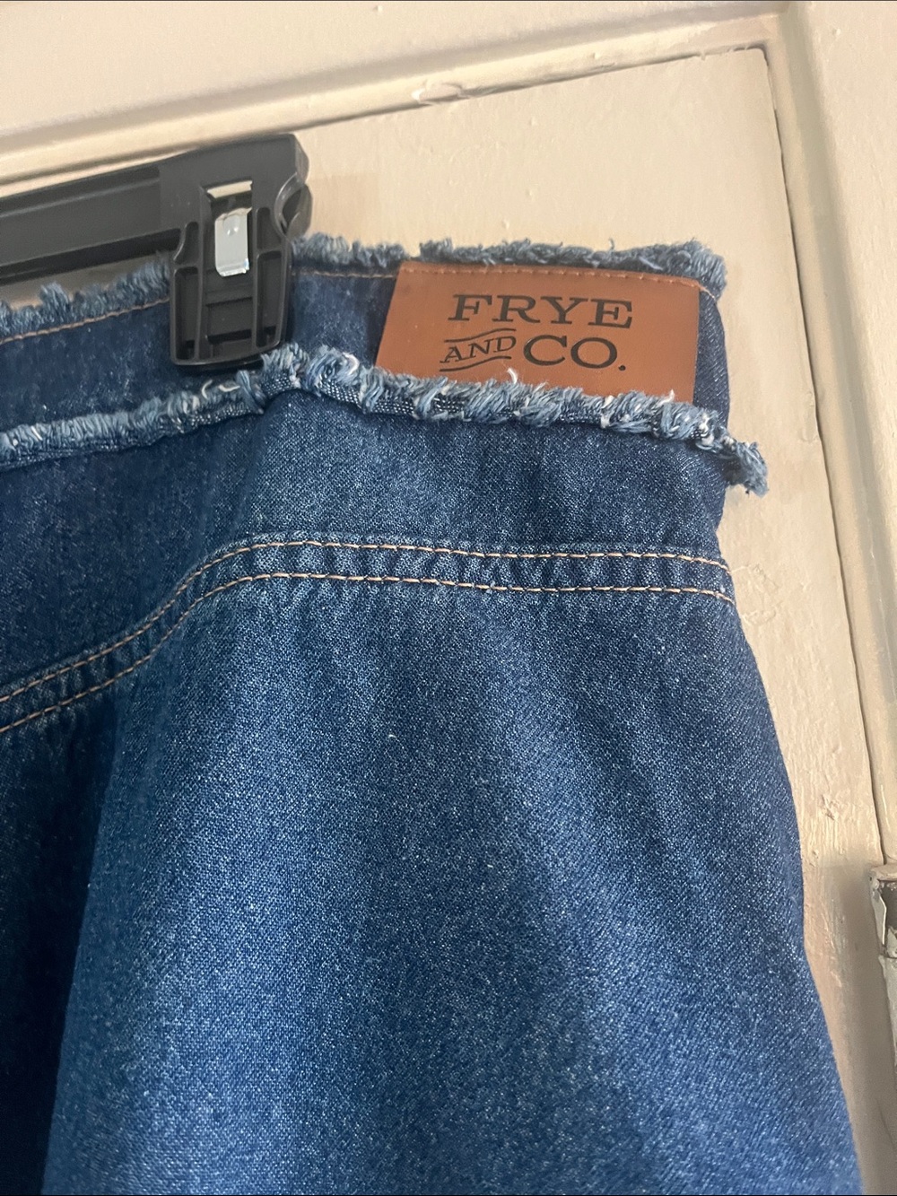 FRYE AND CO. Dark Blue Asymmetrical Frayed Denim Skirt - Picture 4 of 4